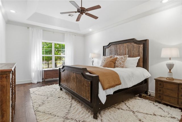 6405 SW Heritage Avenue, Bentonville, AR 72713
