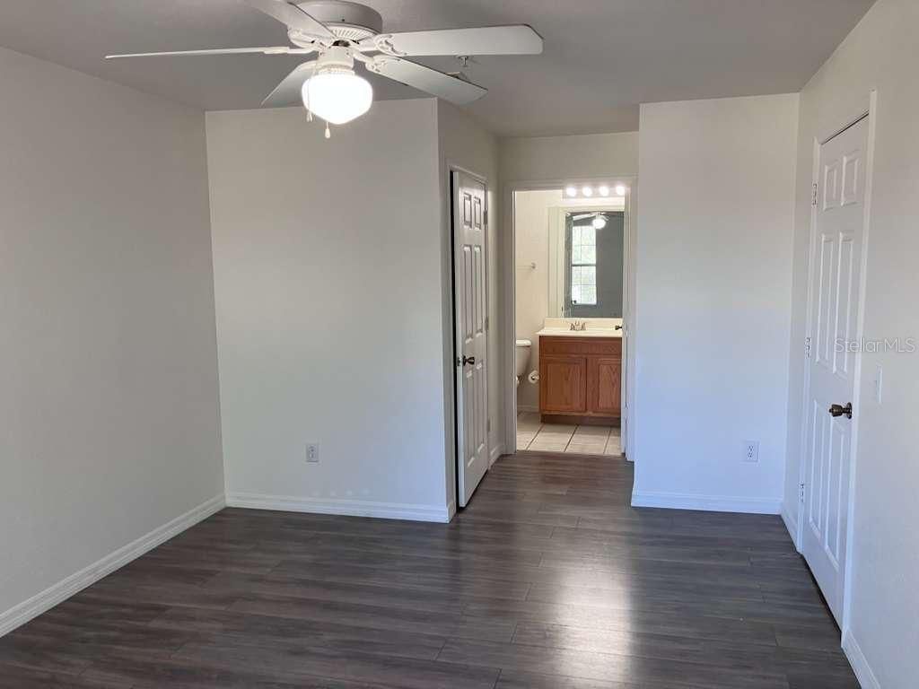 Image 20 of property listing at 4850 51ST STREET W 1203, Bradenton, FL 34210