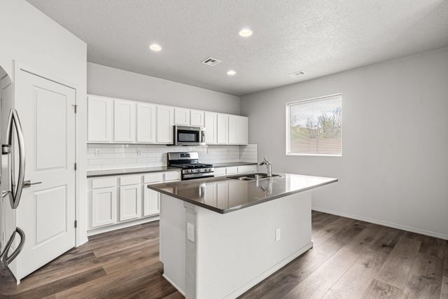 9519 Sage Ranch Court SW, Albuquerque, NM 87121