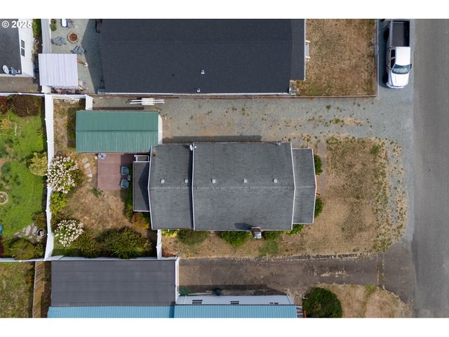 210 CYPRESS Ave, Garibaldi, OR 97118