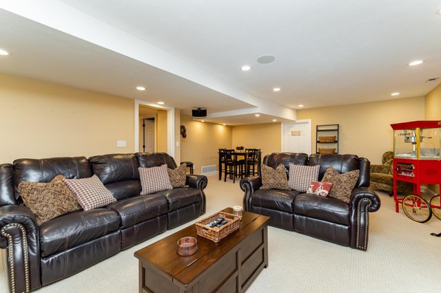 3269 Lake Street NW, Rochester, MN 55901