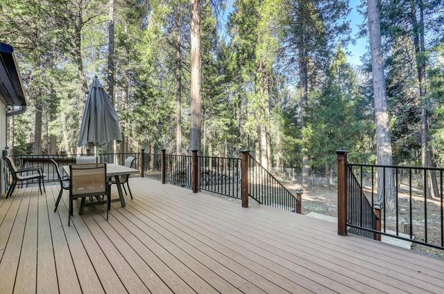 13202 Quaker Hill Cross, Nevada City, CA 95959