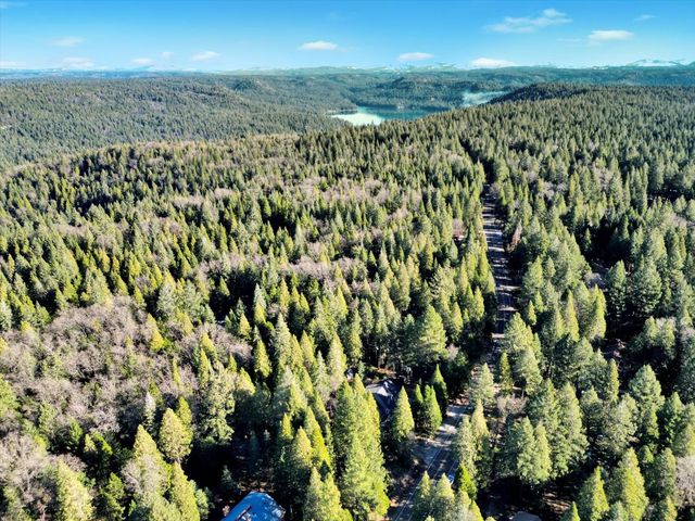 13202 Quaker Hill Cross, Nevada City, CA 95959