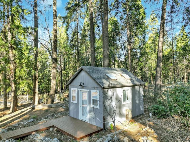 13202 Quaker Hill Cross, Nevada City, CA 95959