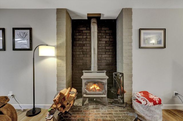 13202 Quaker Hill Cross, Nevada City, CA 95959