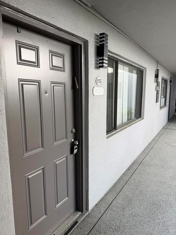 15090 Ashland Place, Delray Beach, FL 33484
