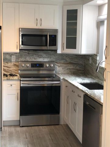 15090 Ashland Place, Delray Beach, FL 33484