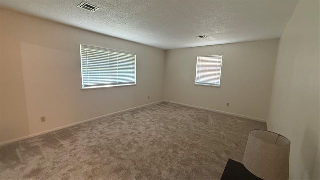 507 NW 40th, Lawton, OK 73505