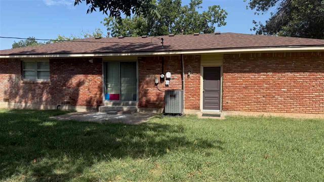 507 NW 40th, Lawton, OK 73505