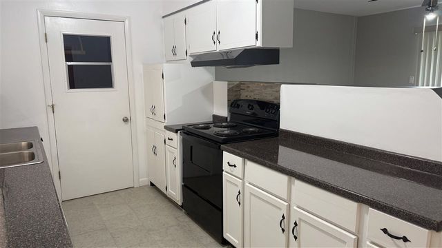 507 NW 40th, Lawton, OK 73505