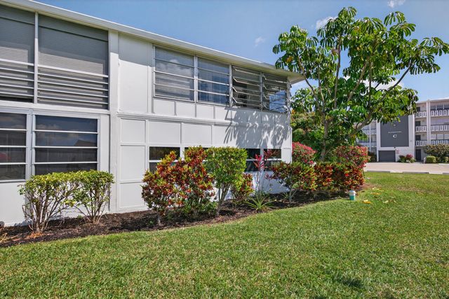 21 Harwood B, Deerfield Beach, FL 33442