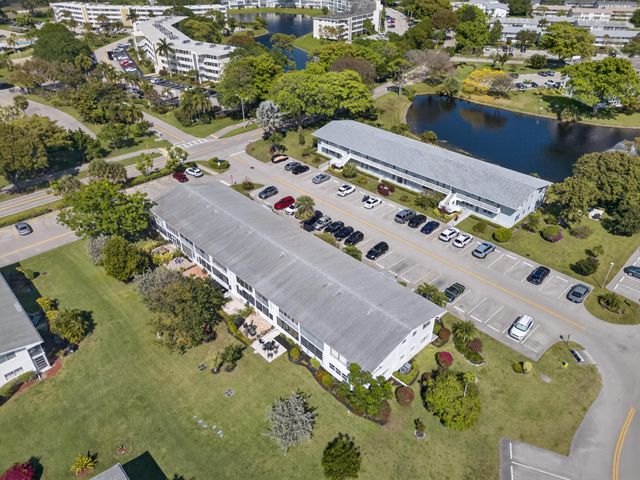 21 Harwood B, Deerfield Beach, FL 33442