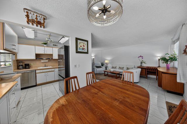 21 Harwood B, Deerfield Beach, FL 33442