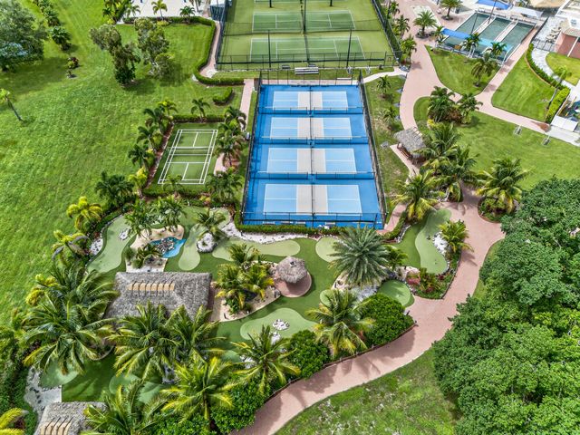 21 Harwood B, Deerfield Beach, FL 33442