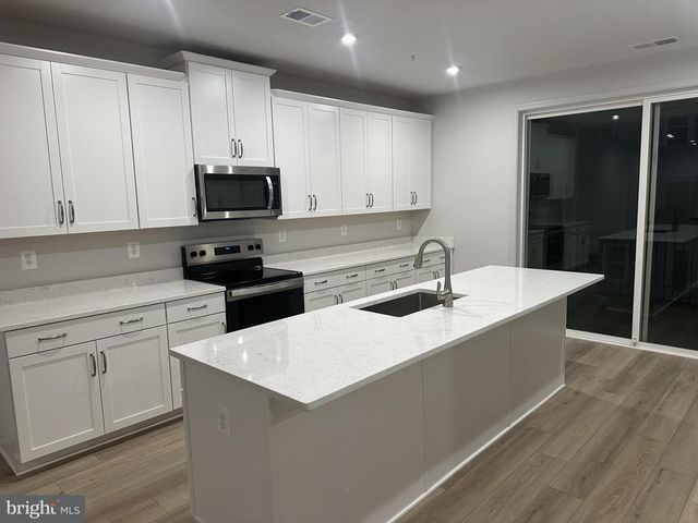 20885 MURRY FALLS TER, Ashburn, VA 20147