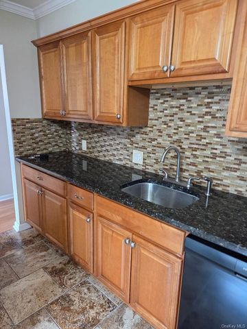 40-171 W 4th Street 171, Patchogue, NY 11772