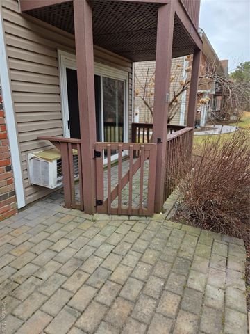 40-171 W 4th Street 171, Patchogue, NY 11772