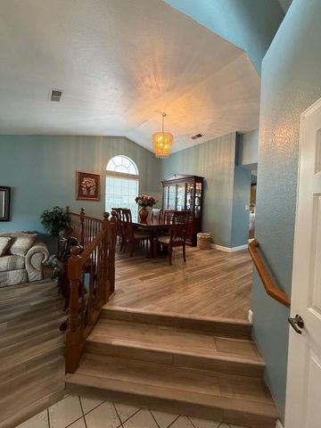 2809 Fleming Ct, Modesto, CA 95356