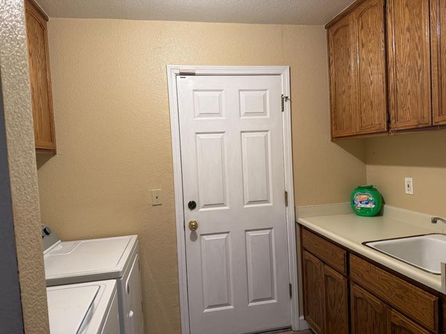 2809 Fleming Ct, Modesto, CA 95356