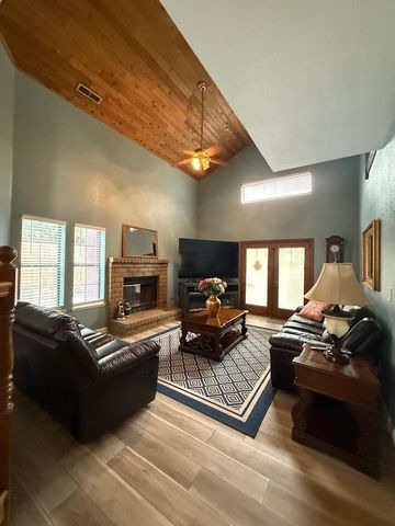 2809 Fleming Ct, Modesto, CA 95356