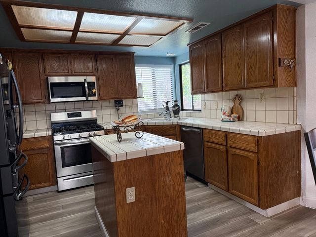 2809 Fleming Ct, Modesto, CA 95356