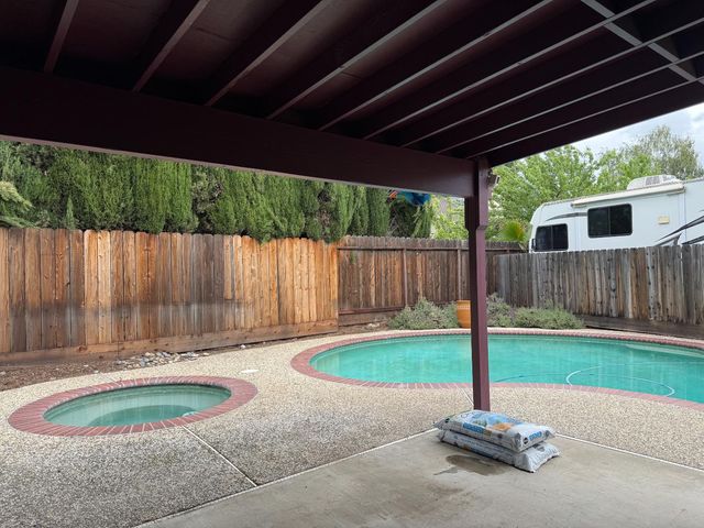 2809 Fleming Ct, Modesto, CA 95356