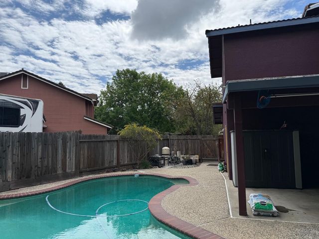 2809 Fleming Ct, Modesto, CA 95356