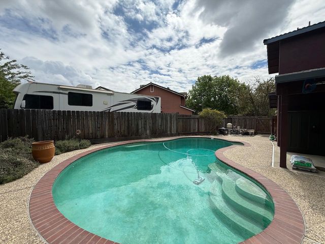 2809 Fleming Ct, Modesto, CA 95356