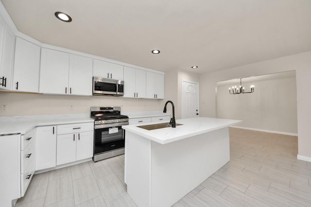 5619 Newquay Street, Houston, TX 77085