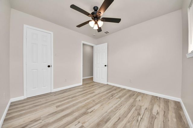 5619 Newquay Street, Houston, TX 77085