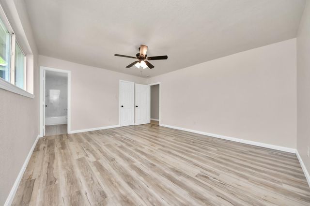 5619 Newquay Street, Houston, TX 77085