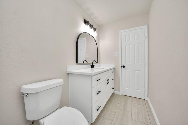 5619 Newquay Street, Houston, TX 77085