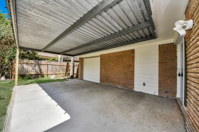 5619 Newquay Street, Houston, TX 77085