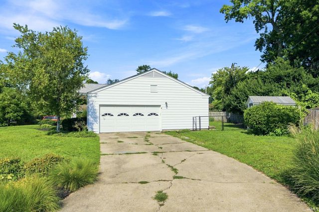 2205 Miami Trail, West Lafayette, IN 47906