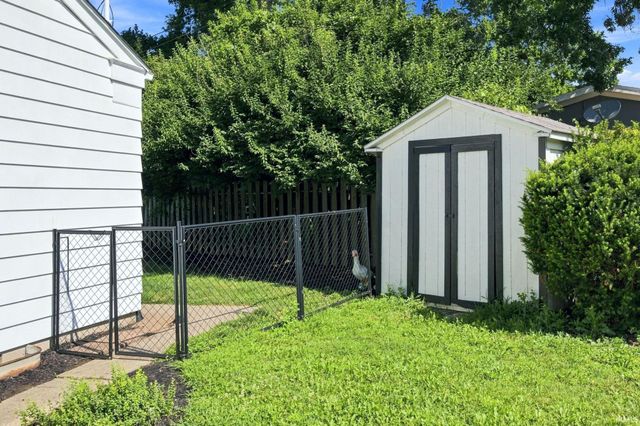 2205 Miami Trail, West Lafayette, IN 47906