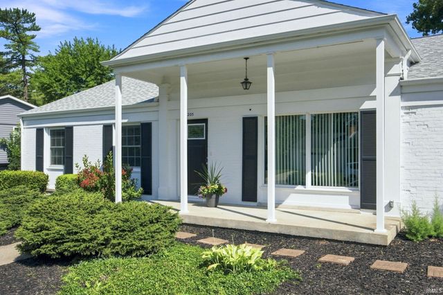 2205 Miami Trail, West Lafayette, IN 47906