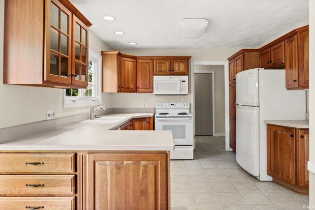 2205 Miami Trail, West Lafayette, IN 47906