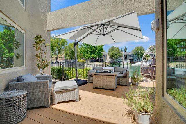 6428 Embarcadero Dr, Stockton, CA 95219