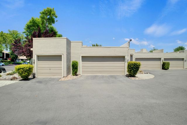 6428 Embarcadero Dr, Stockton, CA 95219