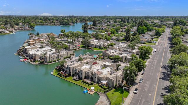 6428 Embarcadero Dr, Stockton, CA 95219