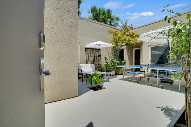 6428 Embarcadero Dr, Stockton, CA 95219