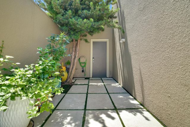 6428 Embarcadero Dr, Stockton, CA 95219