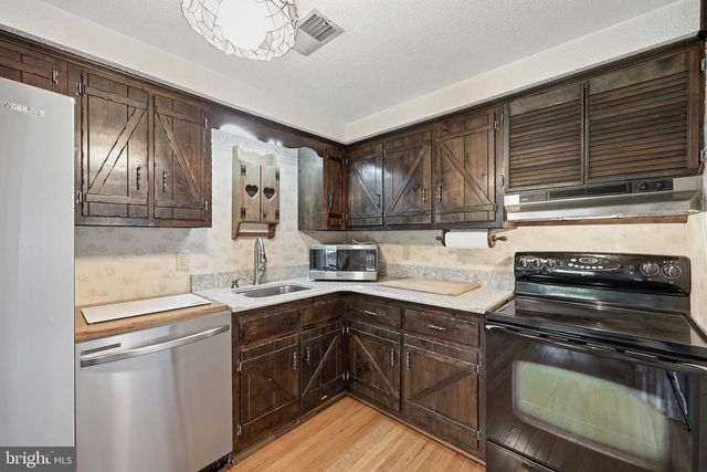 533 TRENT ARDEN CT, Martinsburg, WV 25405