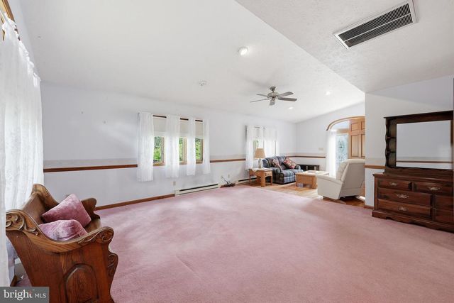 533 TRENT ARDEN CT, Martinsburg, WV 25405