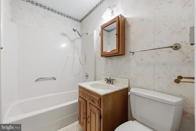 533 TRENT ARDEN CT, Martinsburg, WV 25405