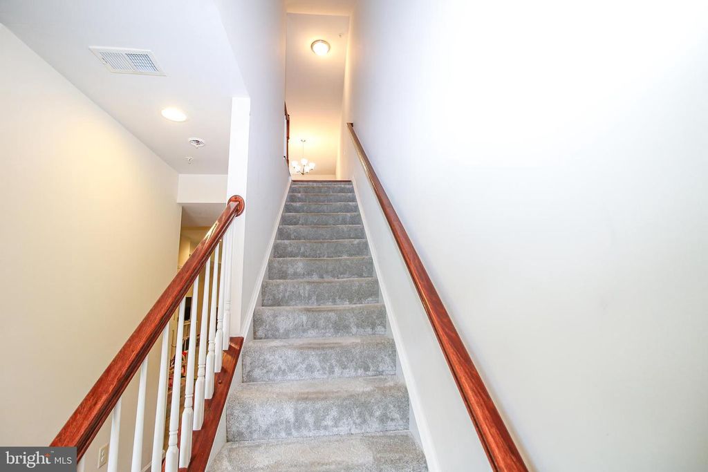454 WILLOW BEND DR, Glen Burnie, MD 21060