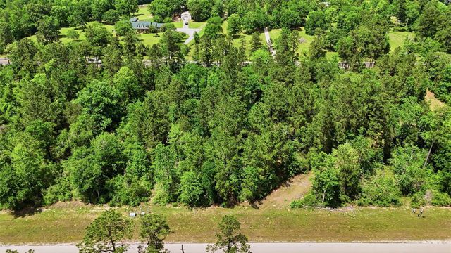 323 Iron Horse Road, Willis, TX 77358