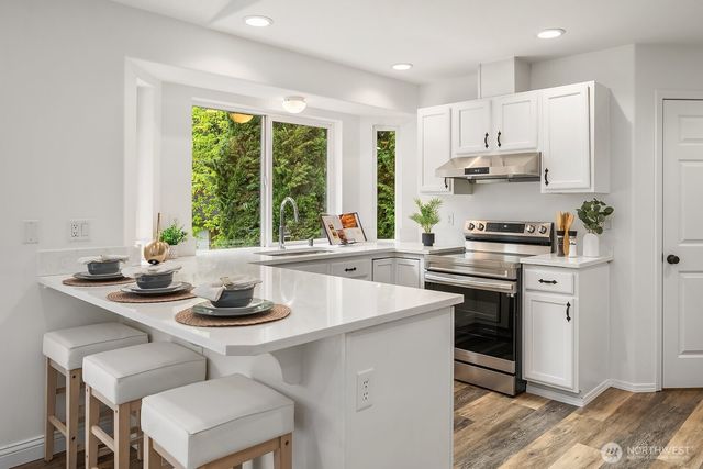 7547 NE 200th Street, Kenmore, WA 98028