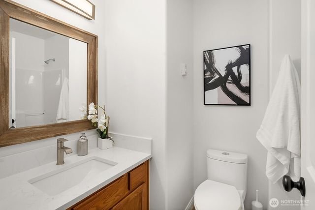 7547 NE 200th Street, Kenmore, WA 98028