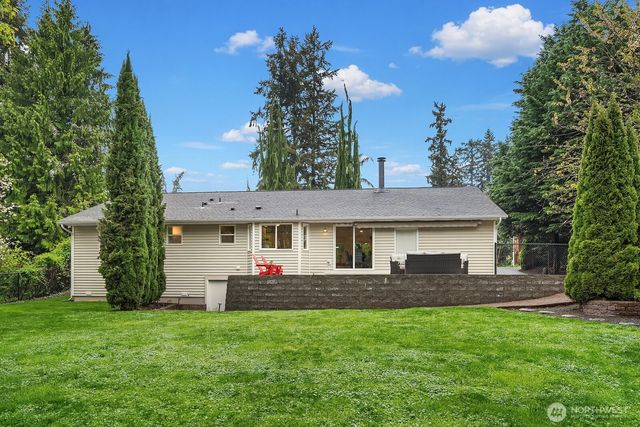 7547 NE 200th Street, Kenmore, WA 98028